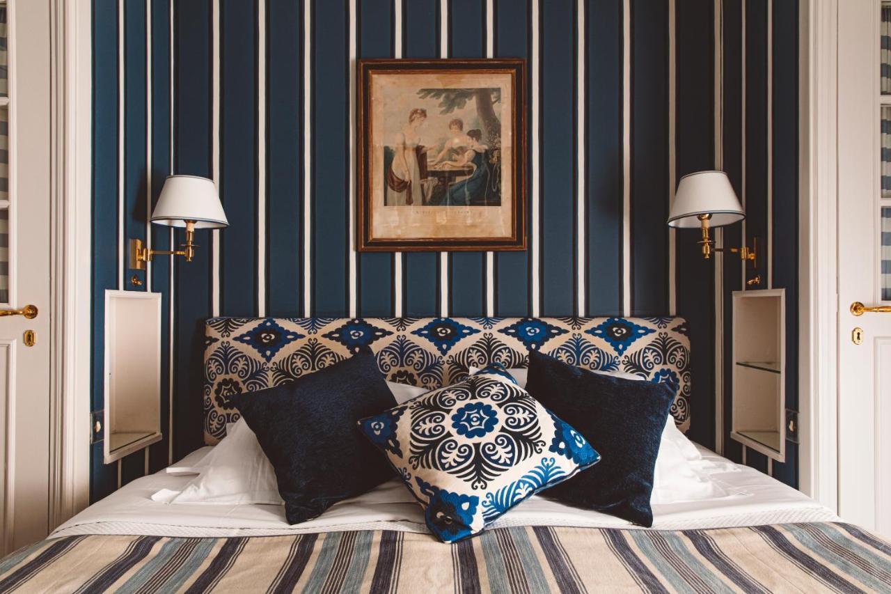 Superior Double Room "La Parisienne "