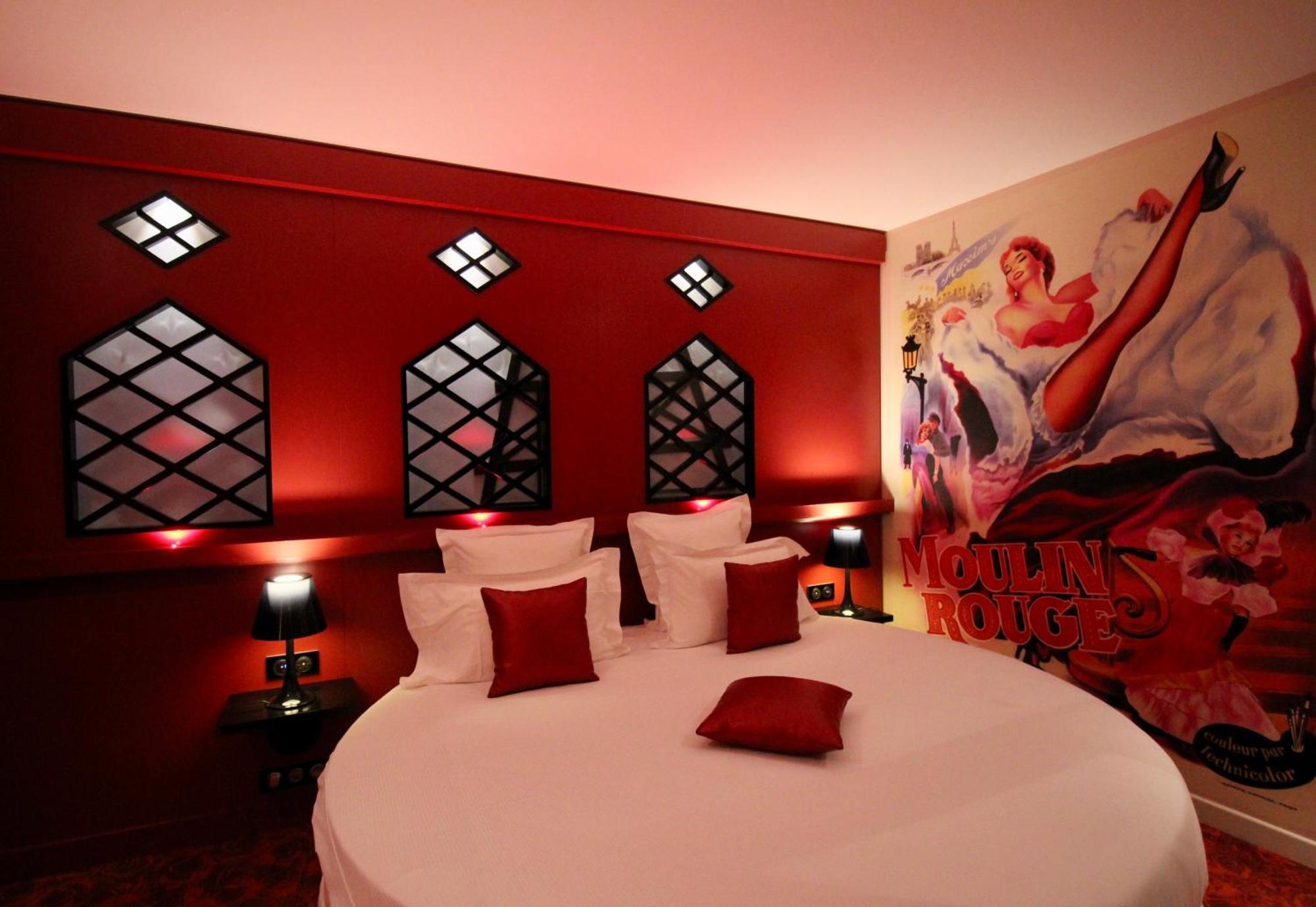 Chambre Moulin Rouge avec Bain à Remous
