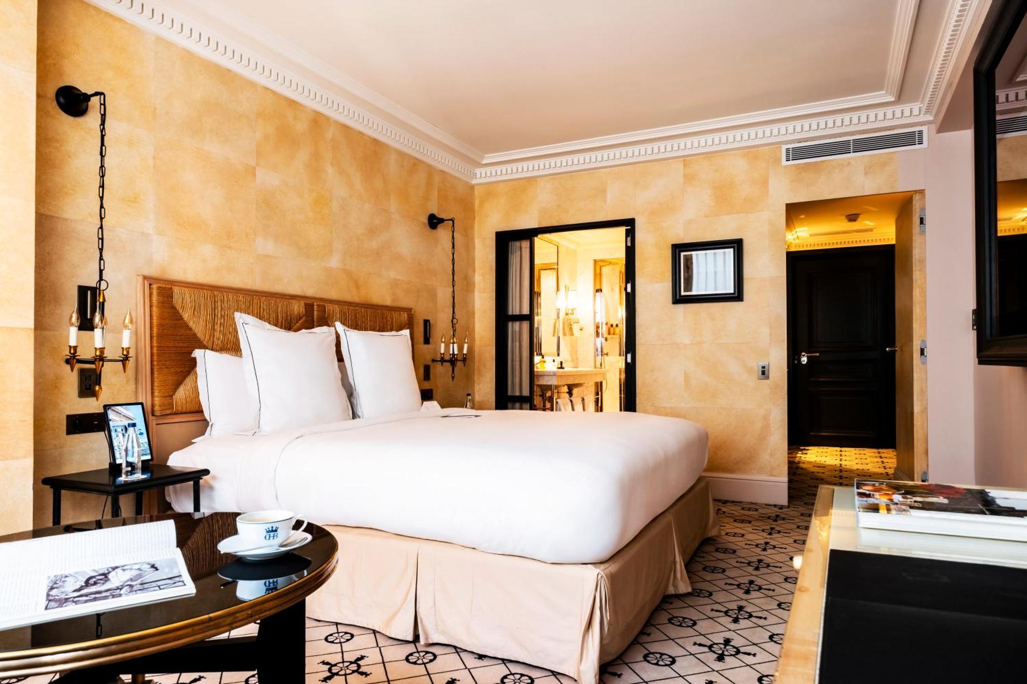 Deluxe Guest room 1 king