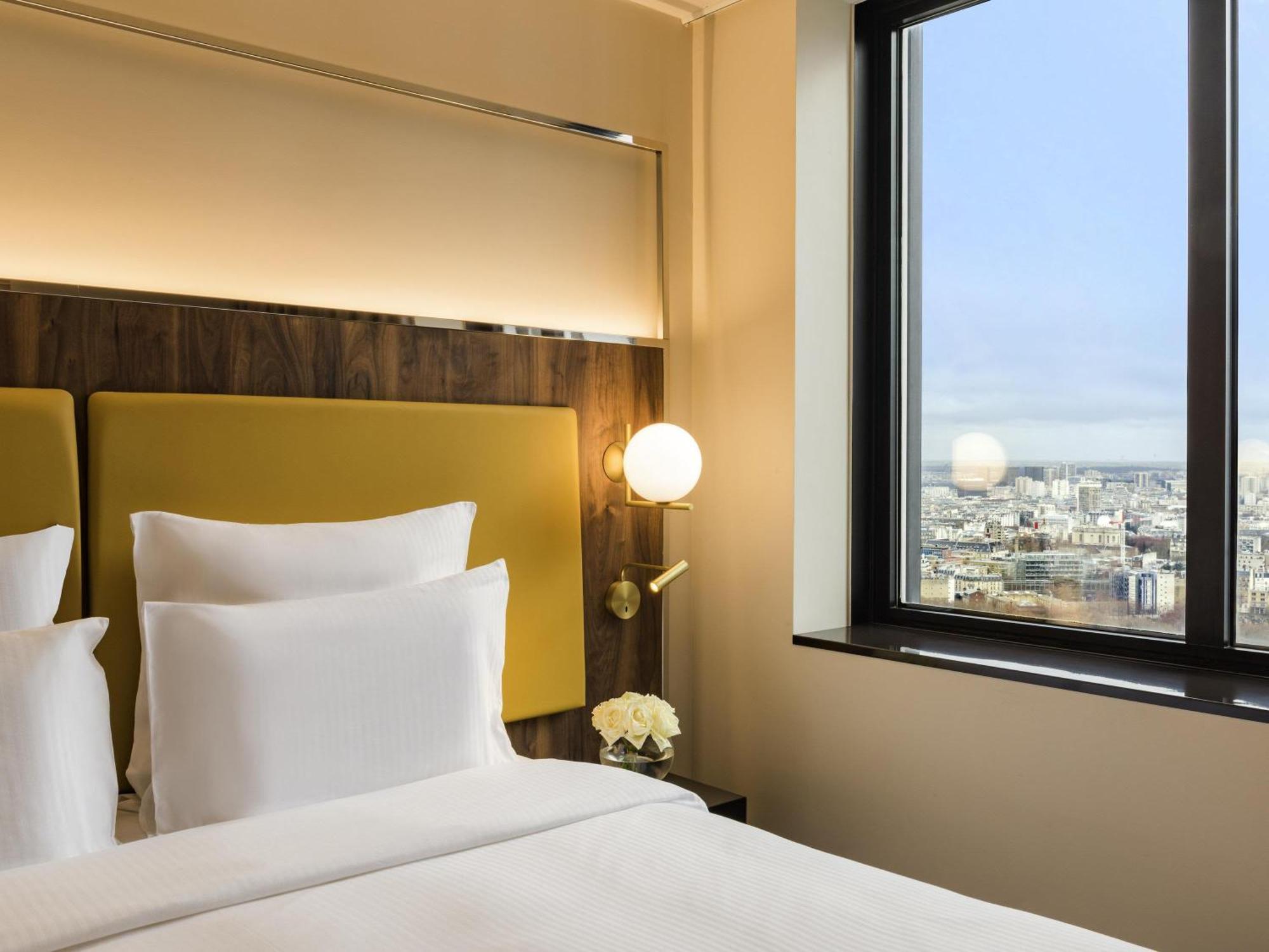 Executive Deluxe King Room View