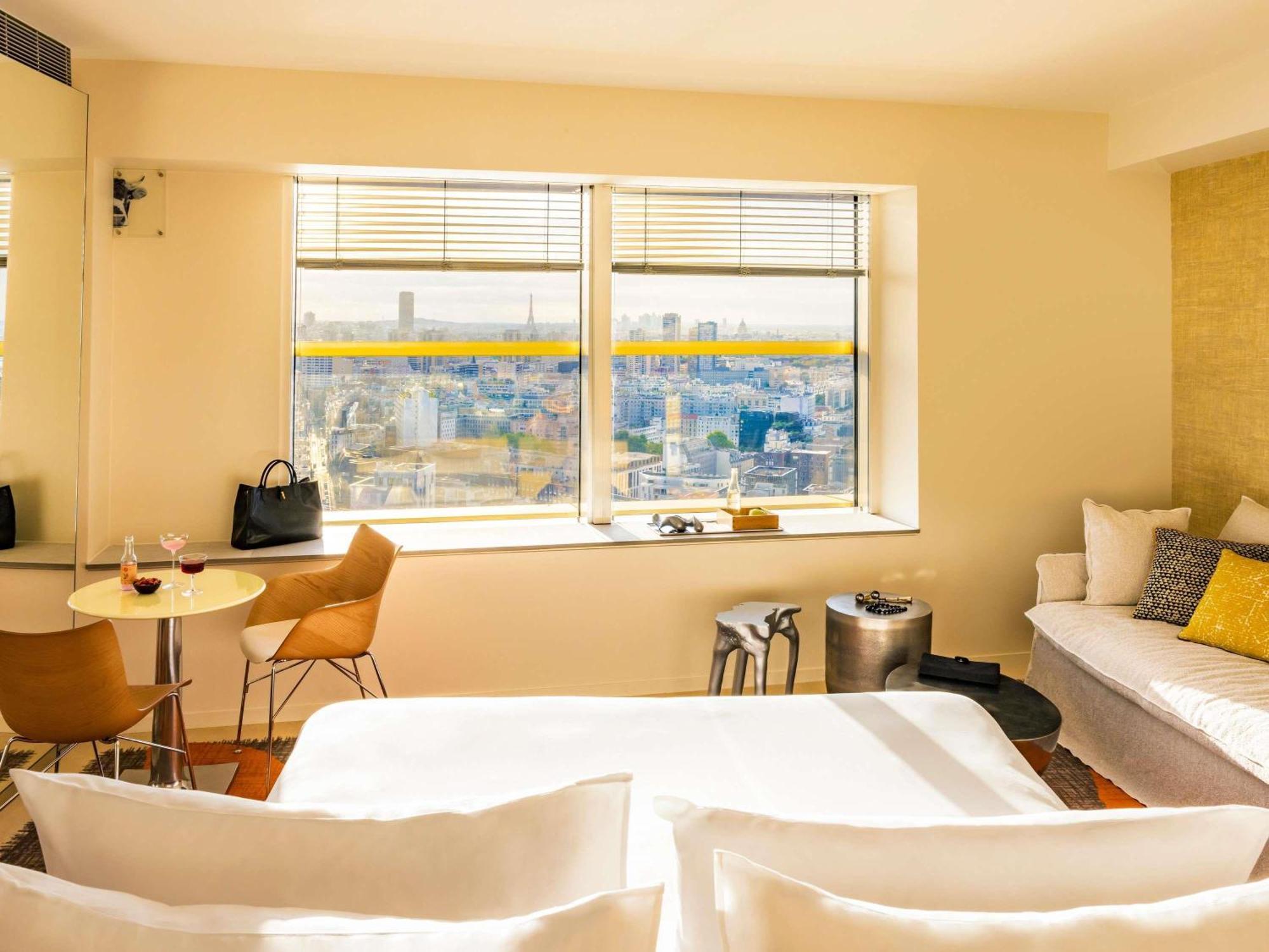 Junior King Suite City Eiffel Tower View View