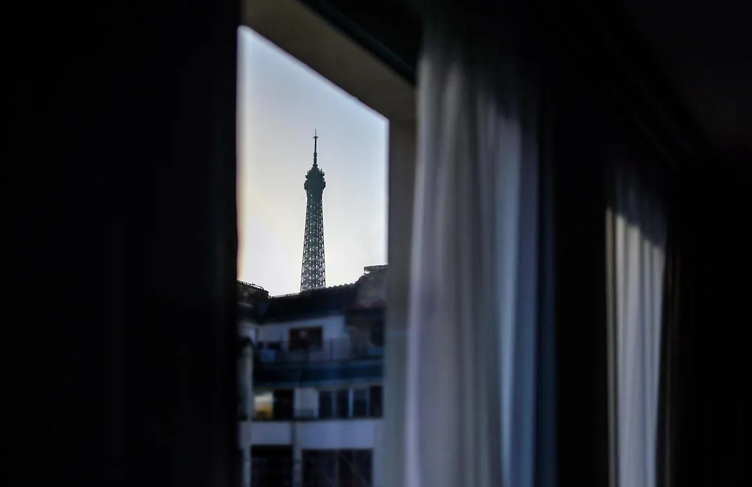 The One Alma Paris-1