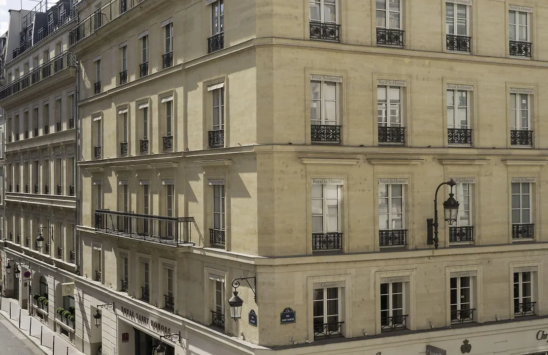 Hotel Royal Saint Honore Paris Louvre-1