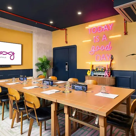 Moxy Paris La Villette-3