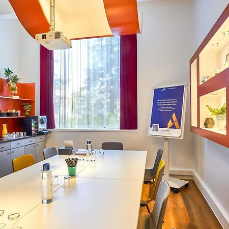 Novotel Paris 17-3
